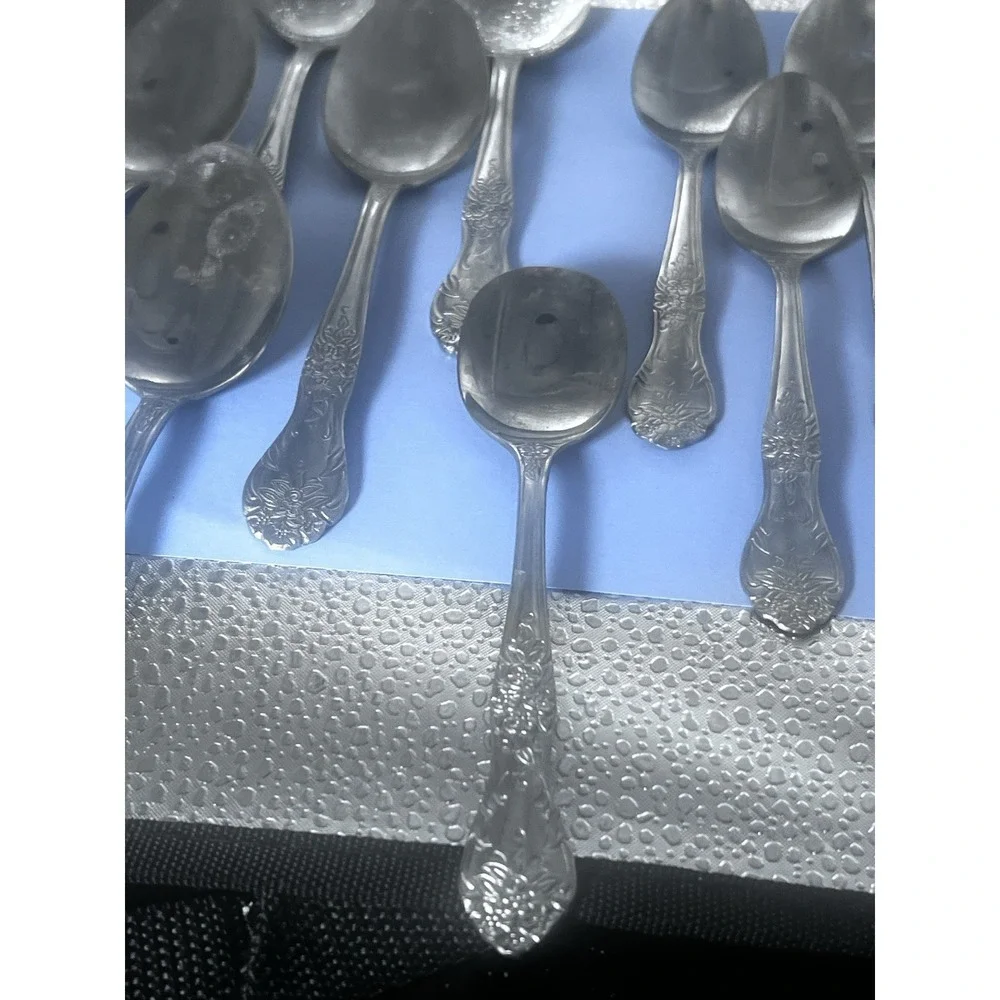Rogers Stainless China Stanley Roberts Love Joy Flatware 21 Piece Spoon Fork Kni